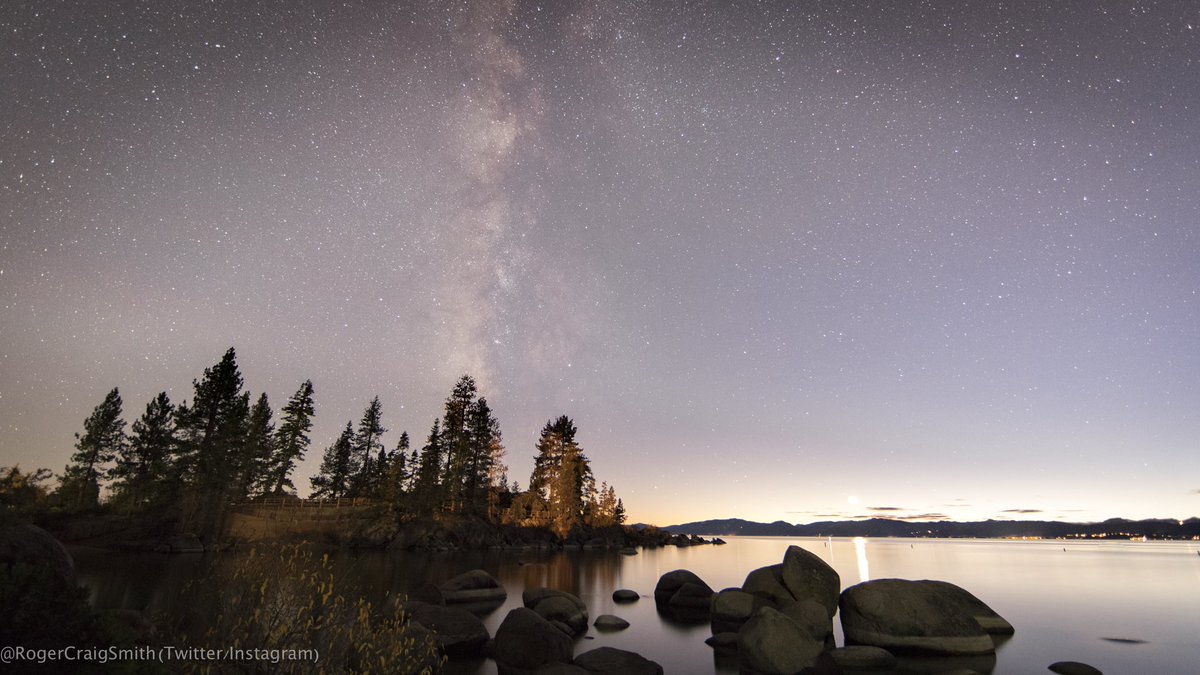 RogerCraigSmith's tweet photo. “Free Shows Nightly!”

Make it a point to get outta the light pollution every now and then. Makes the grind of whatever you’re trying to accomplish under those polluted skies a little easier to tackle.

I hope you can make it happen.

#MondayMotivation
#GetOutLookUp https://t.co/GdyZarOb6y