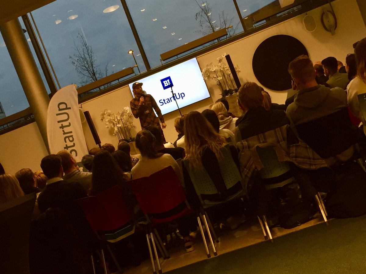 SRoyseng's tweet photo. Strålende åpning av BI Start Up i dag. Dette blir en knallgod arena for våre studenter framover @cim_bi @HandelshoyskBI https://t.co/kZFXmNvzDq