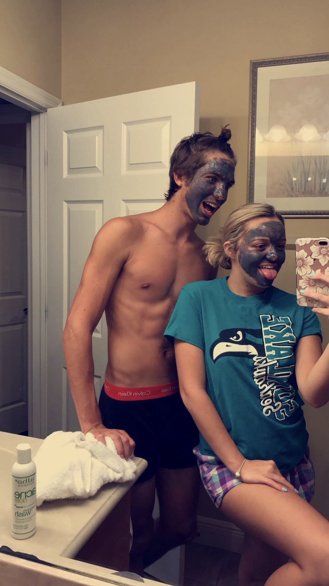 mallorywestlynn's tweet image. 