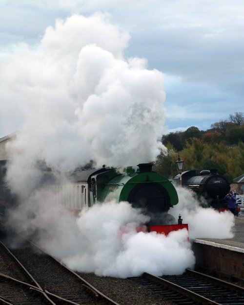 Enjoyed a steam fix yesterday: fromwamphraytolargs.blogspot.co.uk/2017/10/boness…
