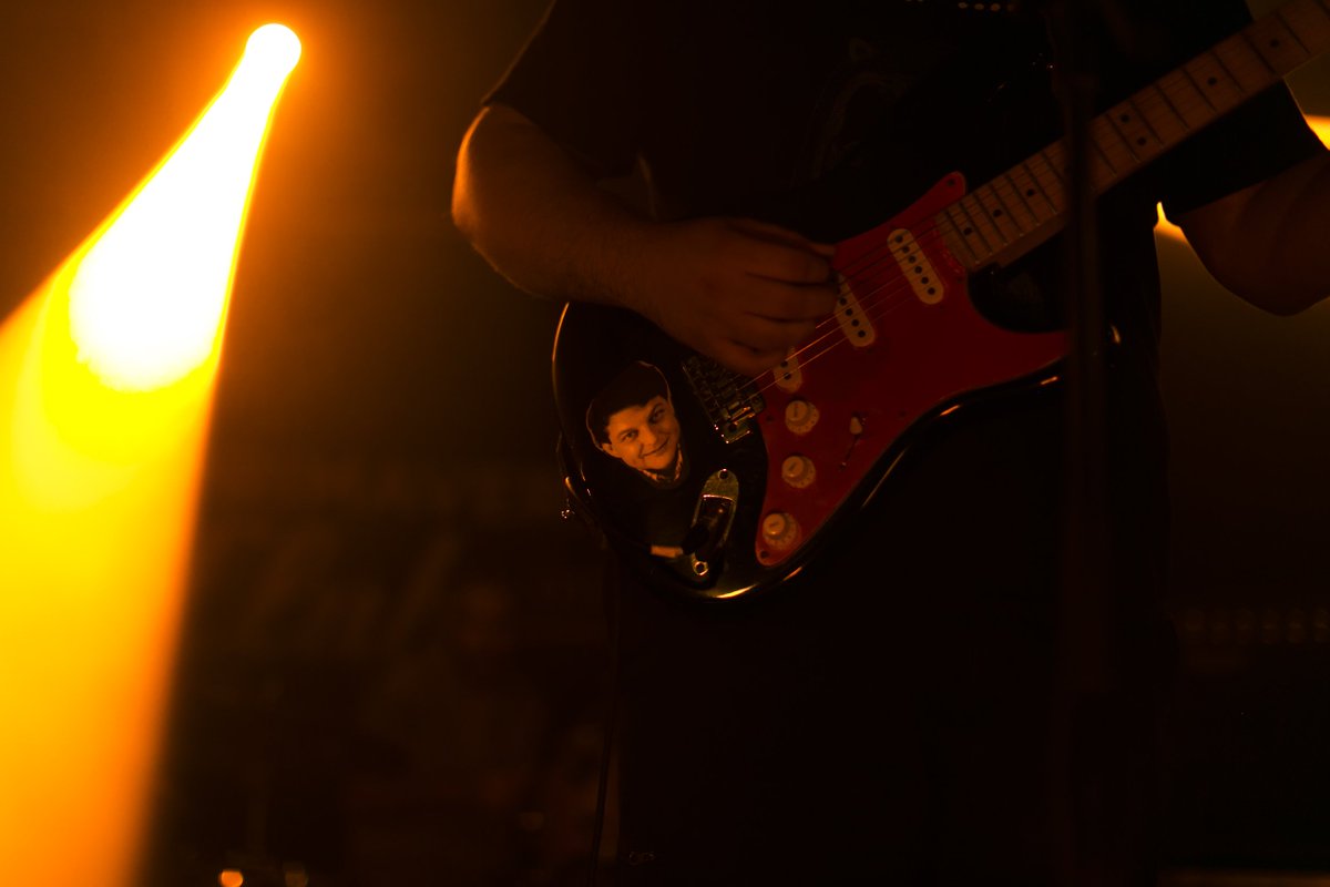 isFestApp's tweet photo. Primavera_Sound: 7. Por descubrir quién es este señor. jorraigomorra , aclarádnoslo, per favor. (Foto: Alba Rupére… https://t.co/OQVvBzLFoR