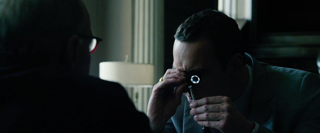 fassytime's tweet photo. #MichaelFassbender in THE COUNSELOR https://t.co/eAauoJtRI8