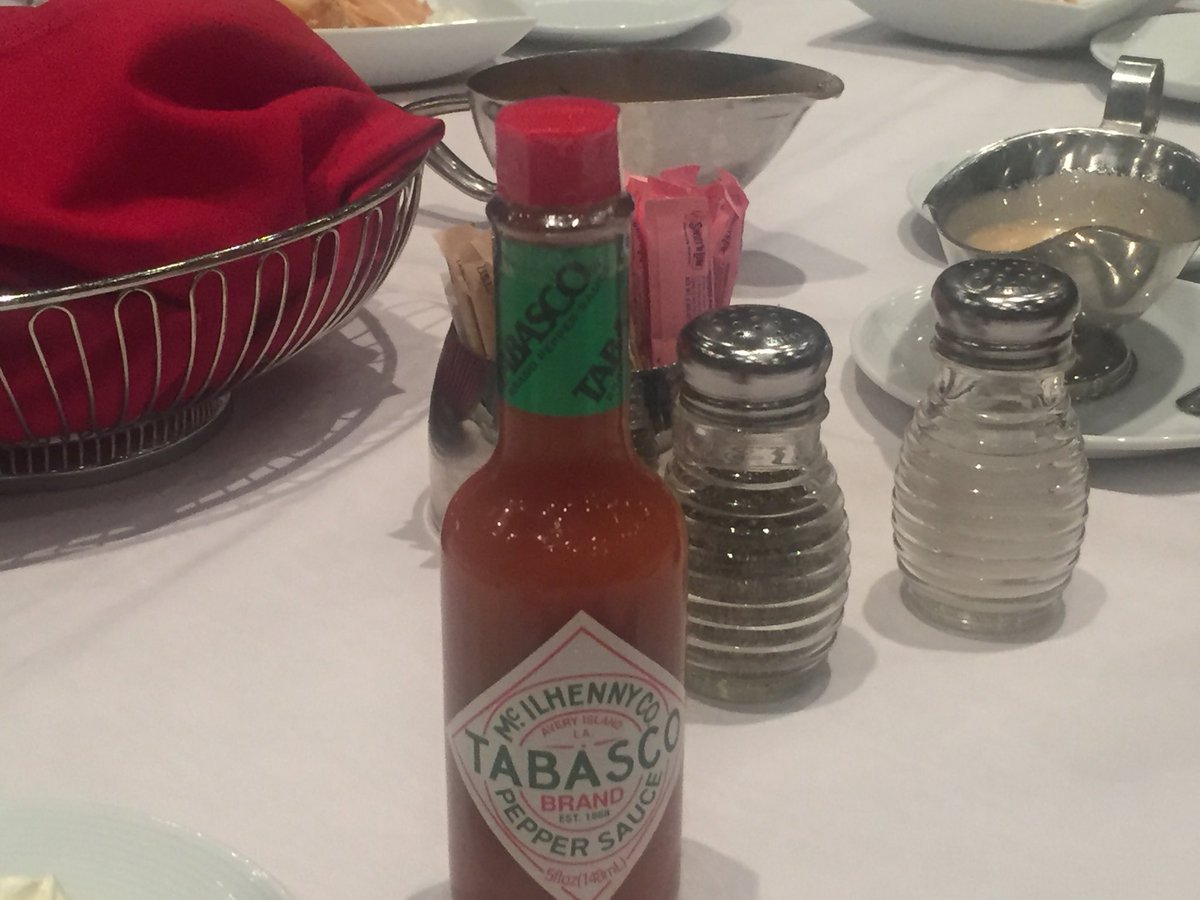 markppsmedia's tweet photo. Hot sauce is on the table. Lunch is serious at #nmsdc45 #PPSDOESNMSDC https://t.co/0BNvwLtqsm