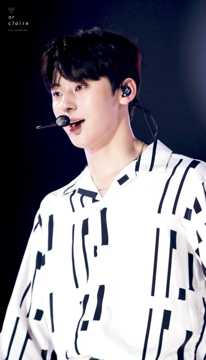 0rclaire's tweet photo. 171022 BOF

#황민현 #워너원 #minhyun #wannaone https://t.co/fdmiyGYNJP