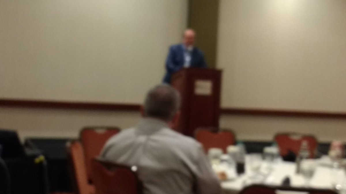 BernieMucitelli's tweet photo. Greg Longtine of Amazon Robotics gives the keynote address at #CATS2017. https://t.co/APfCG0Z6VC