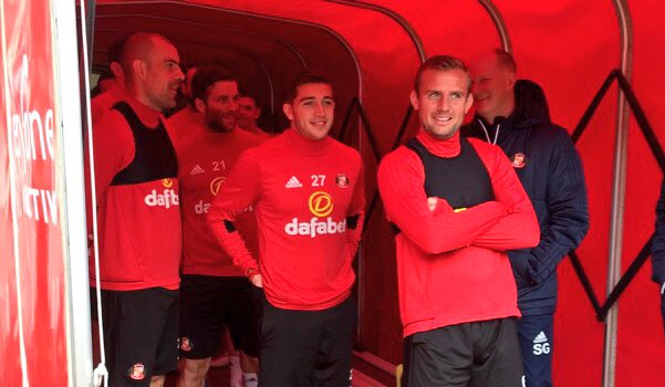 Kate88Smith's tweet photo. Top effort from all concerned with #SAFCFanFest - hopefully the first of many. So pleased the 🌨 held off 😅 https://t.co/90TALf7h4y