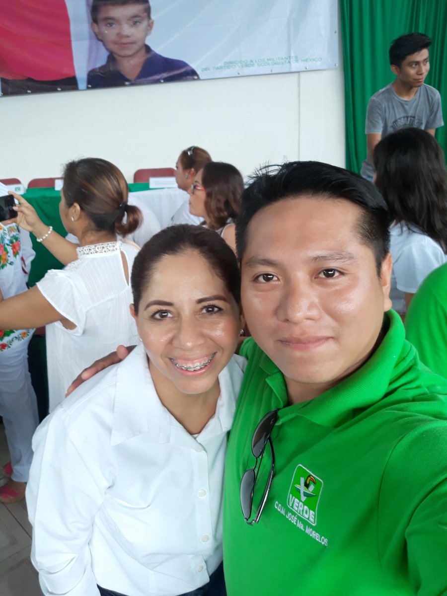 MahayAngel's tweet photo. Un gusto saludart regidora y amiga @GabySantanaD y mi líder y amigo Diputado @josedelapena12  en el gran evento#EncuentroDeEstructurasVerdes https://t.co/4GdzRTZmJ4