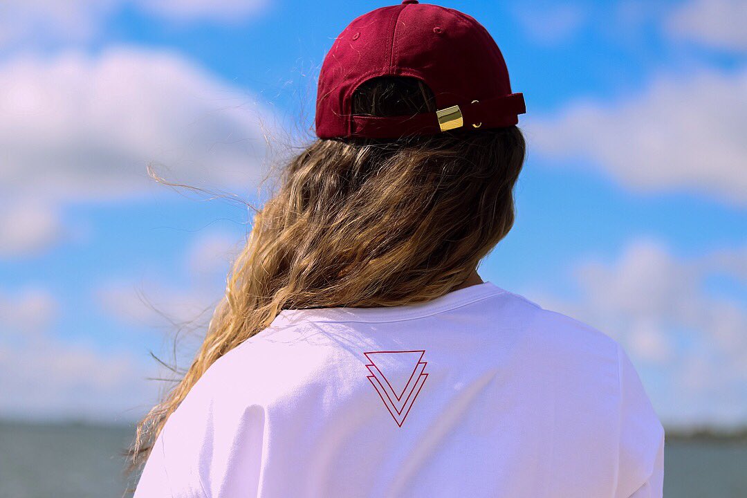 _lexess's tweet photo. Suga Suga how'd you get so fly β¨ #GSVII {Purchase your merch while they last} Can't wait for y'all to see the winter clothes π https://t.co/Dvwcp4i2RY