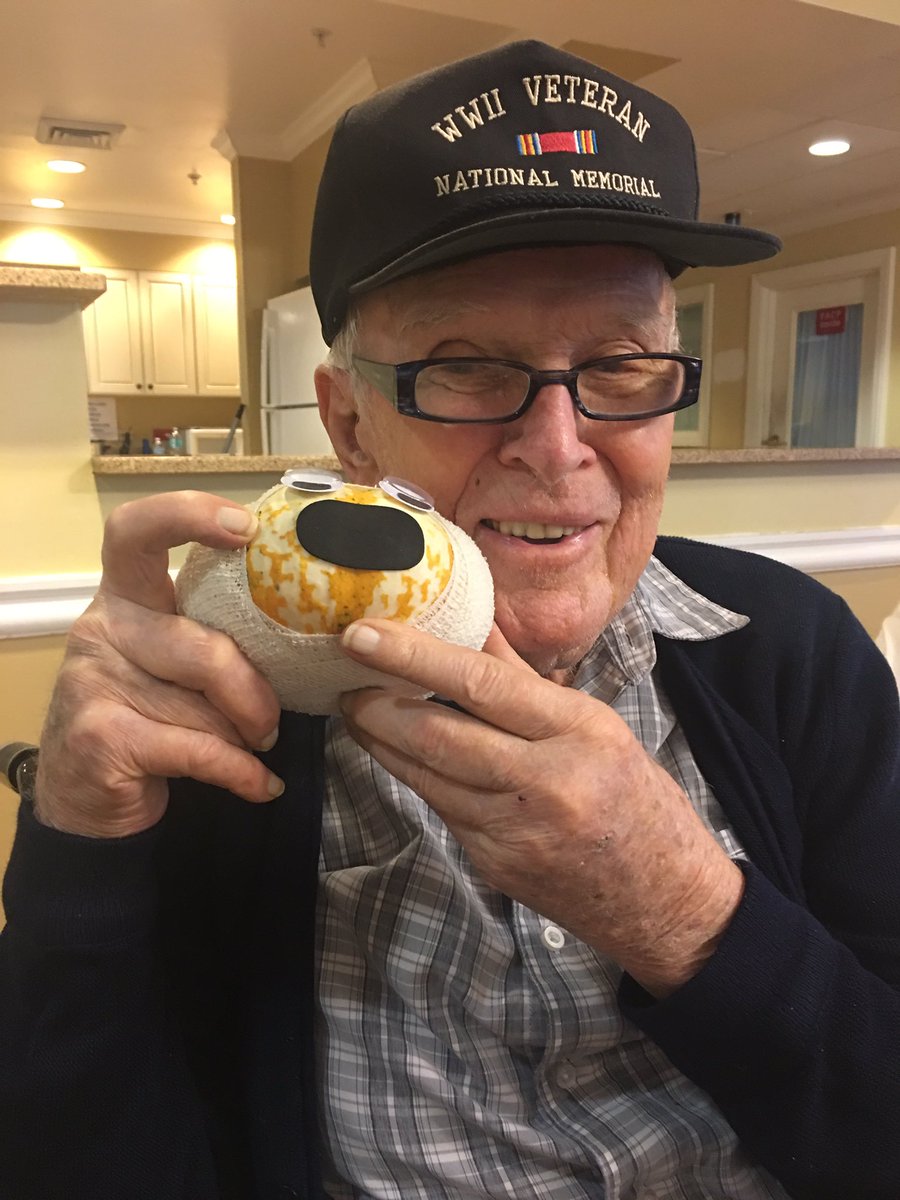 RecBoxLLC's tweet image. My client said "I think he looks like me!" #pumpkin #decorating 
#alzheimers #dementiacare