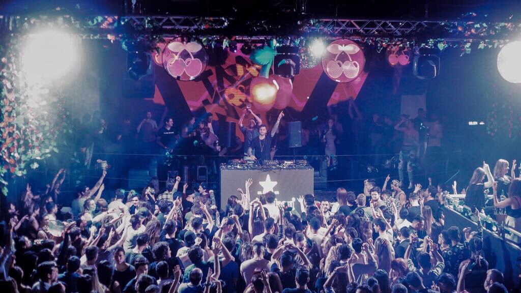 TAAO_oficial's tweet photo. I ♥️ #CHILE 🇨🇱 https://t.co/utOlmLtXIW