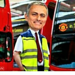 yoshi9966's tweet photo. #NewProfilePic #Mourinho #NewBusDriver #MasterParker #DoubleDeckeredWanker https://t.co/ocrReP1u91