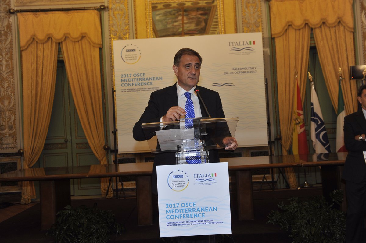 PresidenteARS's tweet image. Il presidente @GiovanniArdizz1 dà il benvenuto ai delegati #OSCEMed. #openArs