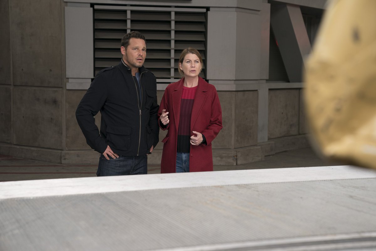QueenxMeredith's tweet photo. The last two standing from MAGIC. #MA #Greys300 ❤ https://t.co/VIM1rfjFfl
