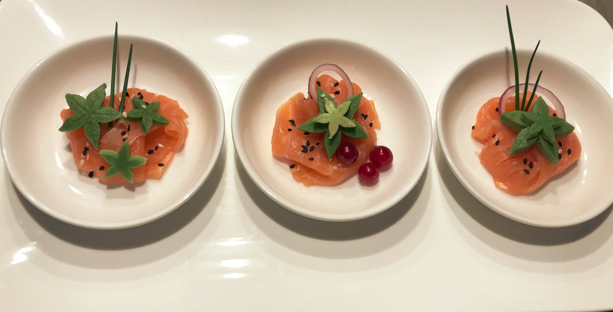 Italian_quality's tweet image. Heerlijke luxe zalmhapjes gemaakt #simplyitaliankitchen