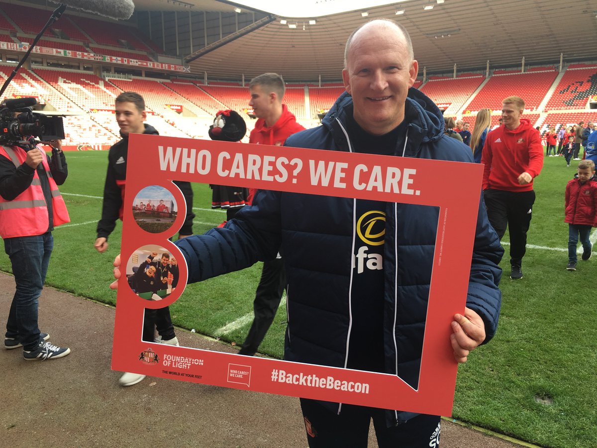SAFCFoL's tweet photo. HUGE THANK YOU to @SunderlandAFC for supporting the #BacktheBeacon campaign at today's #SAFCFanFest! #LightingUpLives #WeCare https://t.co/hBBOj3alwd