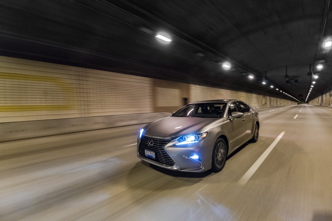 Experience Tunnel Vision. #ExperienceAmazing. #Lexus

Experience up to $5,000 in Delivery Credits on the Lexus ES: bit.ly/openroadlexusp…