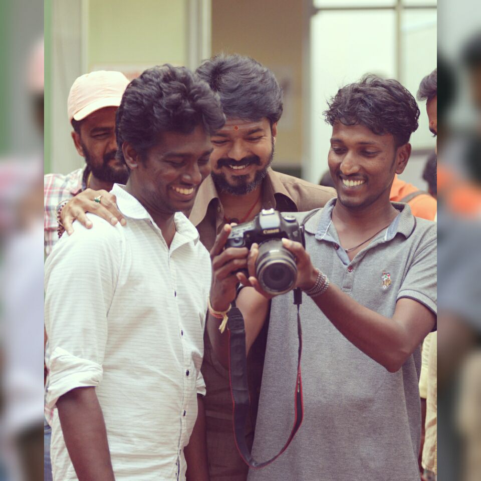 atlee_dir_'s tweet photo. #Atlee #Thalapathy #Vijay @Atlee_dir @actorvijay #Mersal #BlockbusterMersal https://t.co/7z1Bewe4zn