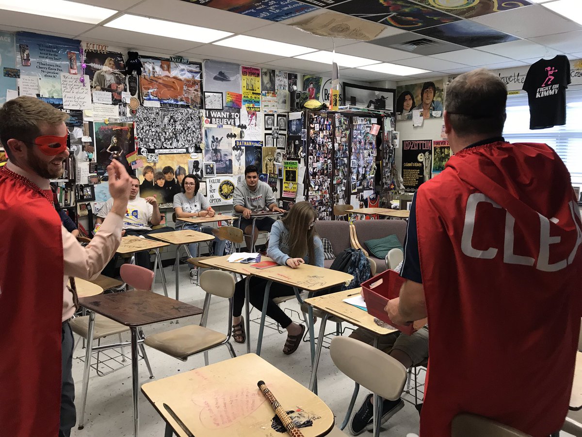 Dynamic Red Ribbon Duo visits 126 study hall!!