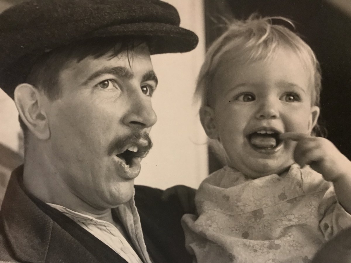 Claire Price tweet media