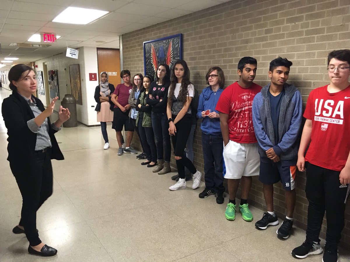 teachersIA's tweet photo. In order to grasp the concept of #limits @mscasazzaIA moved her students to the hall for a visual #letsmove #lines #math @ibmyp https://t.co/CC8LwkeKgC