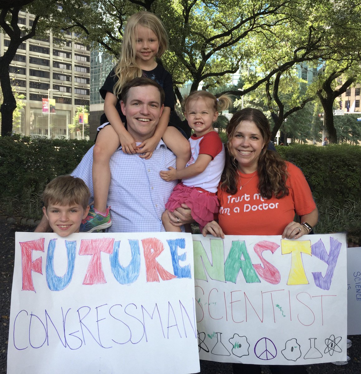 DrJasonWestin's tweet photo. I'm running for Congress to fight back for my patients, my family, &amp; my country. Will you help me? Chip in $5 here: https://t.co/2ZS9u9mCMv https://t.co/gwShUTPH8a