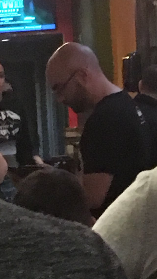 Ghoff99's tweet photo. @tweetsauce are you currently a waiter in Boston? https://t.co/HX1a8I1Rla