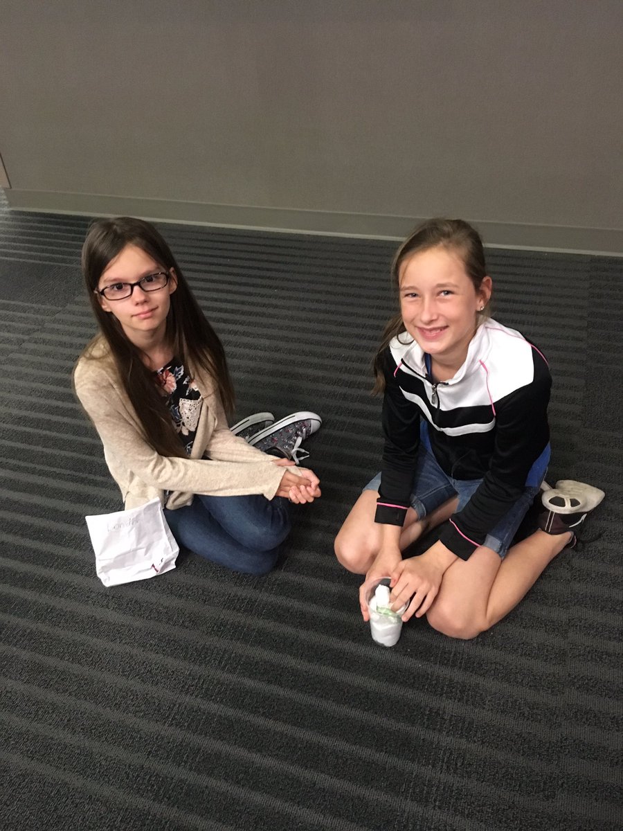hshaw2011's tweet photo. STEAM Carnival fun!#curtises#whywisd https://t.co/wrhTO2lFP9