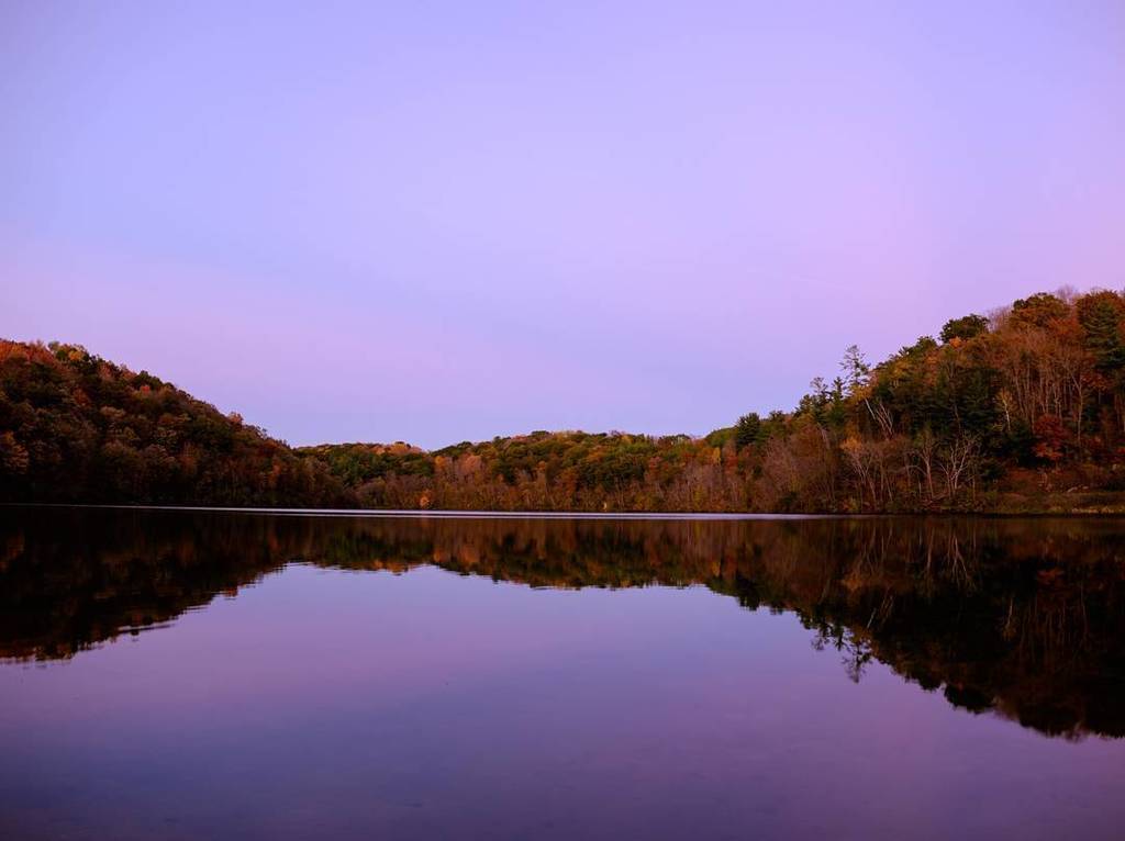 MotoMattPhoto's tweet photo. #jerseyvalley #dusk #autumn #fujix100t https://t.co/PRFDoq3FFV