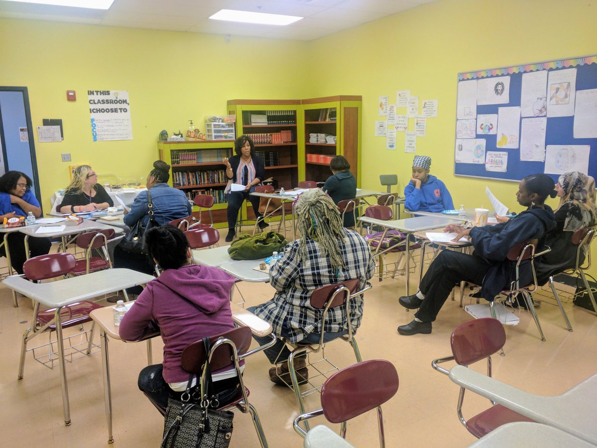 hakan_bagcioglu's tweet photo. Second PTO meeting. More parents came, we are growing fast! https://t.co/RcOvrZAnhZ
