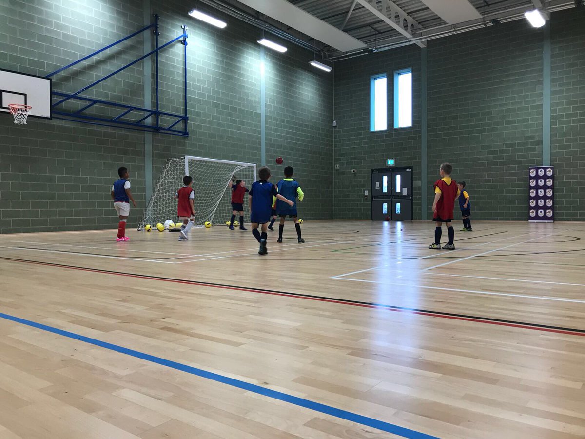 Ace Half term Futsal Club 

Our key focus is the development and enjoyment of all boys 💥💜⚽️✌️