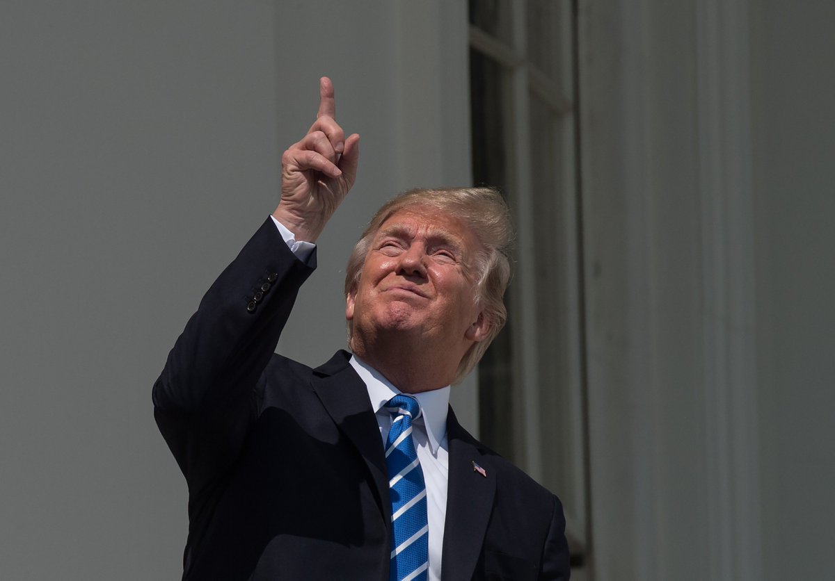 Newsweek tweet picture