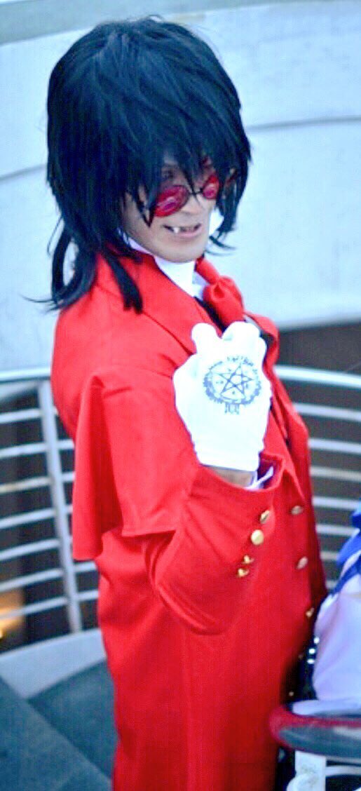 tekatoka9999's tweet photo. 21日土曜、半年ぶりのコスプレ！ATCのイベントに参加したら台風の影響でか、レイヤーいない！！1日通して20組いたかどうか‥‥
なもんで撮影は好きなところで好きなだけ撮りまくれました！d(￣ ￣)

#HELLSING
#ヘルシング
#コスプレ
#cosjam https://t.co/WP2xSSSs5s