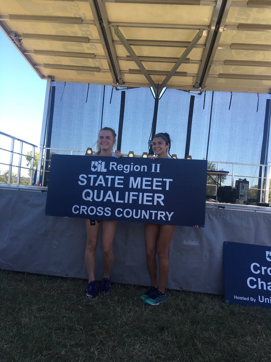 HaeleyPines's tweet photo. So so so blessed &amp; happy I get to run at state this year. Even more blessed with the best teammates to be cheering me on &amp; to go with❤️❤️ https://t.co/DkdL8e26Mc