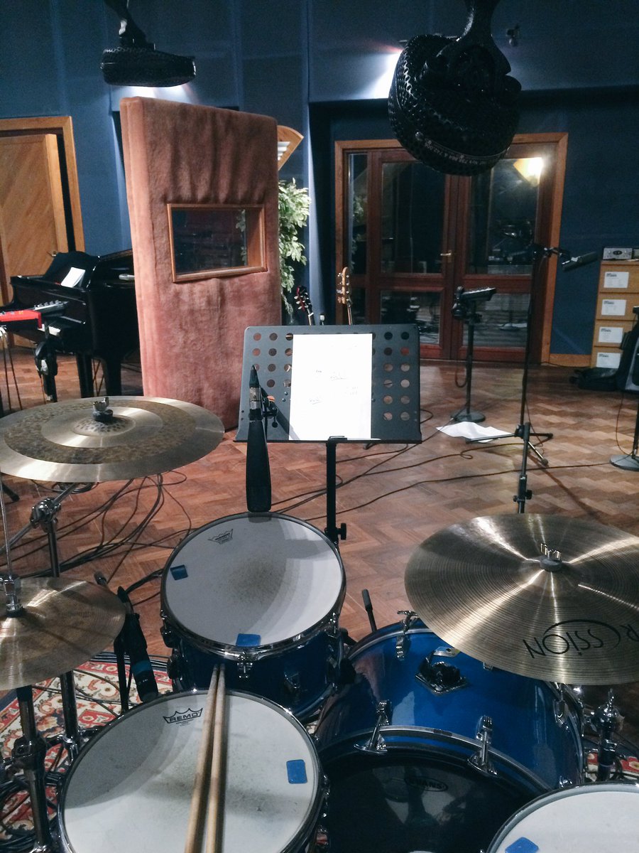 theDanielJLogan's tweet photo. Back in Parr Street Studios in Liverpool for today's #viewfromthekit #drums #recording #newmusic https://t.co/jFnNMDGYM4