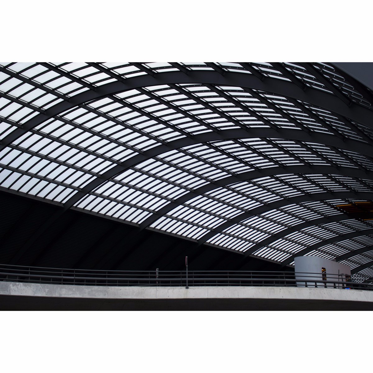 SivarsPhoto's tweet photo. Amsterdam central station. #photography #architecture #forms #lines #curves #architecturephoto #Amsterdam #minimal #abstractart #Abstract https://t.co/j5ljmDvcs4