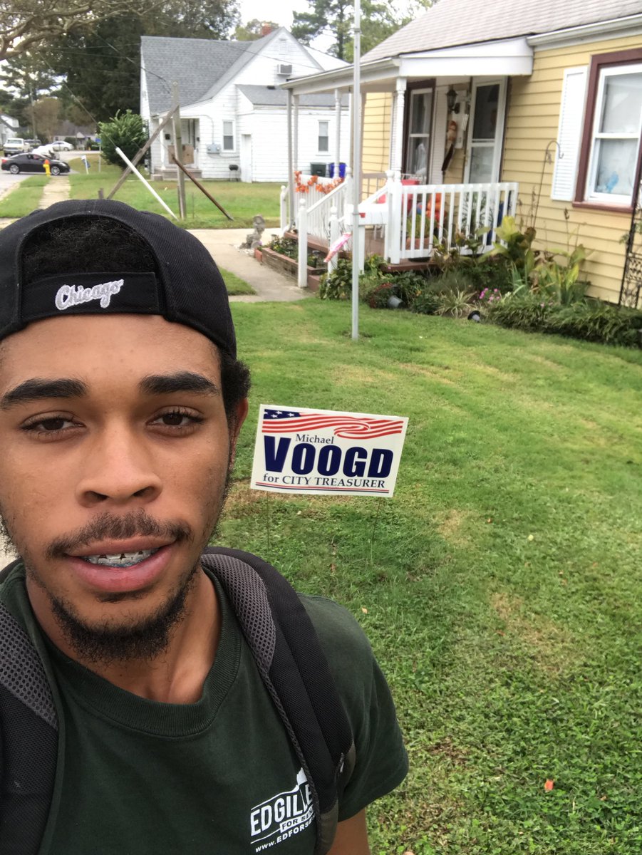 carter4ed's tweet photo. Everyone hates Monday’s but they go by so fast to me! 2 Weeks 🏃🏾 #ED4VA #Voogd4Treasurer @EdForVirginia @JohnAdamsforVA https://t.co/at6OARMfTM