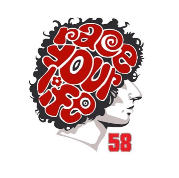 vicki5846's tweet photo. Always missed, still loved, still our #CHAMP #smilingforsic #raceyourlife #CiaoMarco #58 #MarcoSimoncelli https://t.co/IyRjWld39L