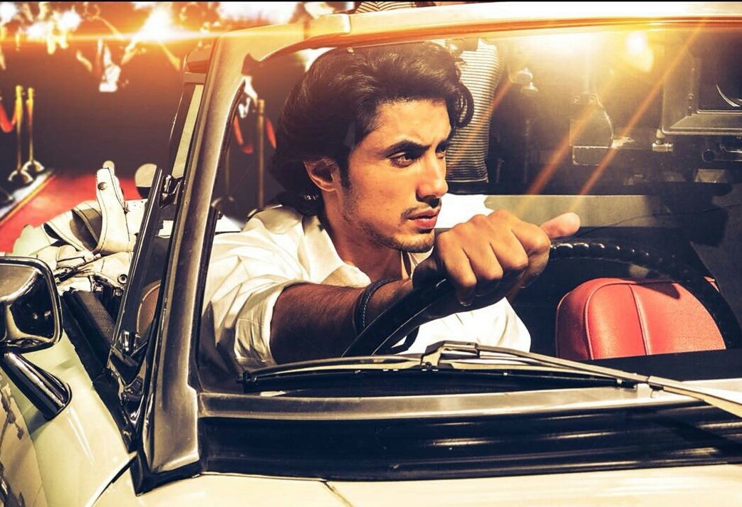 BangaloreTimes1's tweet photo. Singer and actor @AliZafarsays wishes us all goodnight with a hot-as-hell photo of himself. If looks could kill... Sigh https://t.co/WEzoszSSA7