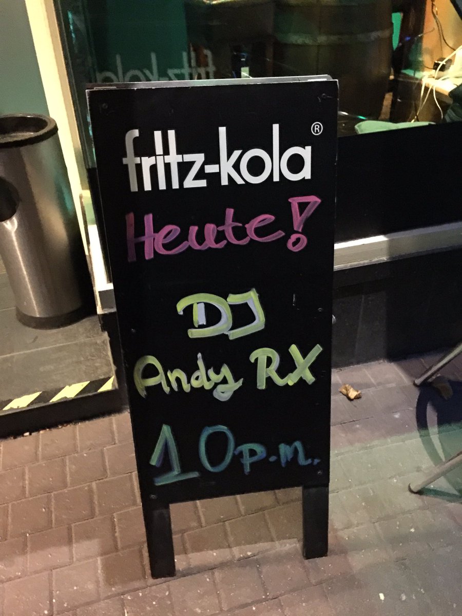 Knuddler71's tweet photo. Official DJ@Work for the #gentlebearbar #Köln https://t.co/Dy7JhcXSWi