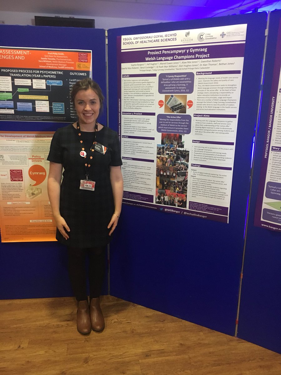 NyrsysCCC's tweet photo. Gyda’n gilydd mae gwneud gwahaniaeth🏥✅ #ProsiectPencampwyr #MyfyrwyrNyrsio #CynnigRhagweithiol #DewisIaith #IaithYClaf #Caerdydd https://t.co/6uwpK8p3eG