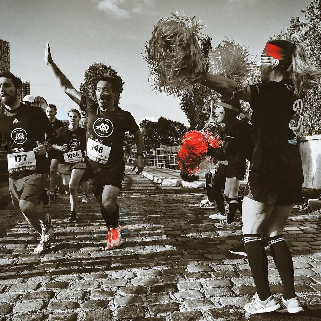 BuddhaHat_'s tweet photo. Crazy Raceday
•
Une course folle ce dimanche sur la #corridadu15eme, des supporters de folie, une fête partagée av… https://t.co/6hW4DcWHDC https://t.co/A5S6iJXbTc