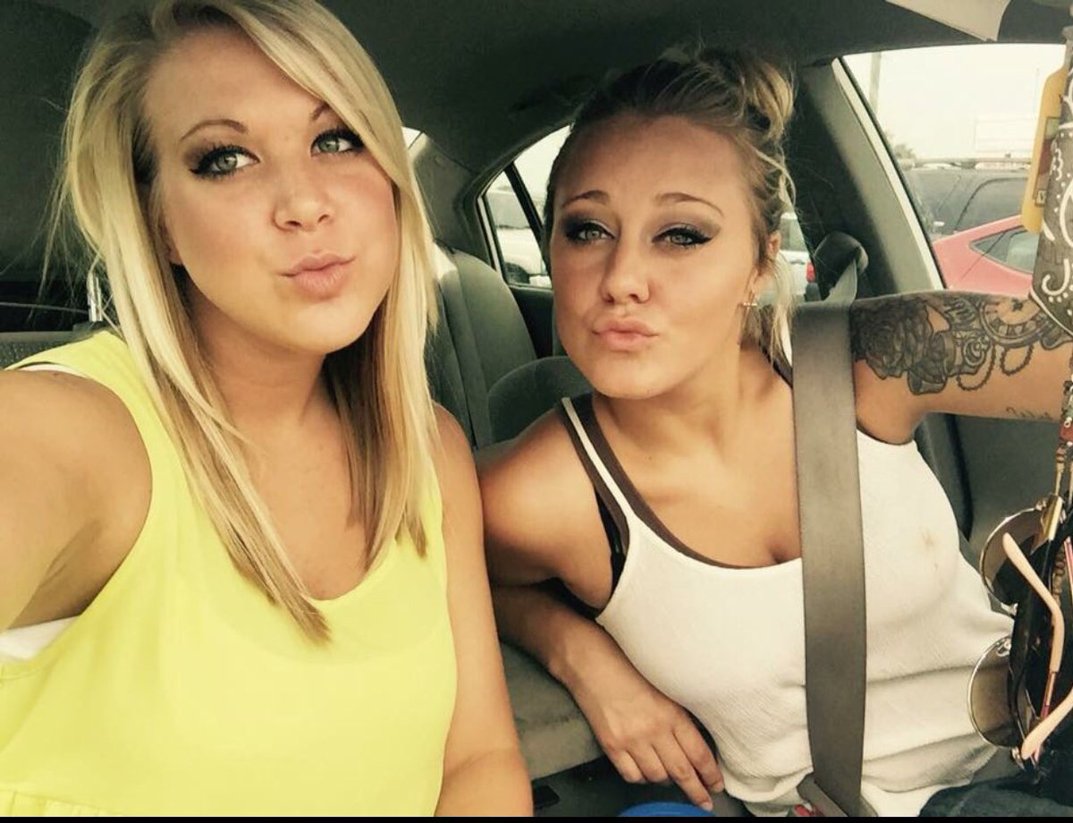 Meg_Colbert's tweet image. Happy birthday kbugg!! Love and miss you tons! Enjoys these throwbacks and you’re day 💞😛