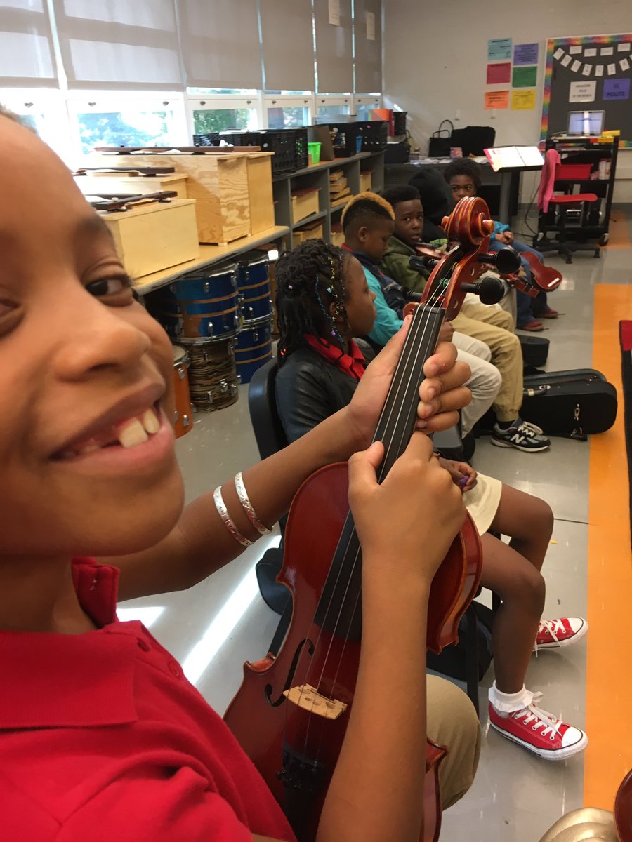 Ms. Bain tweet media