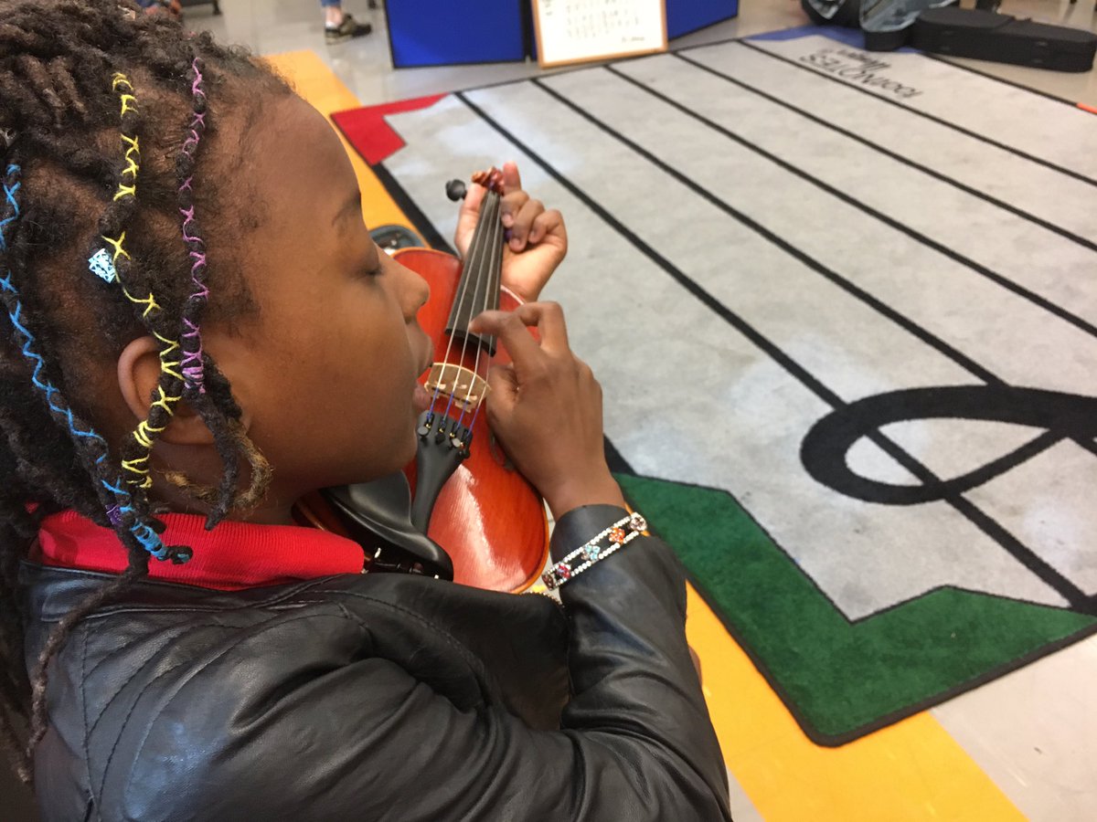 Ms. Bain tweet media