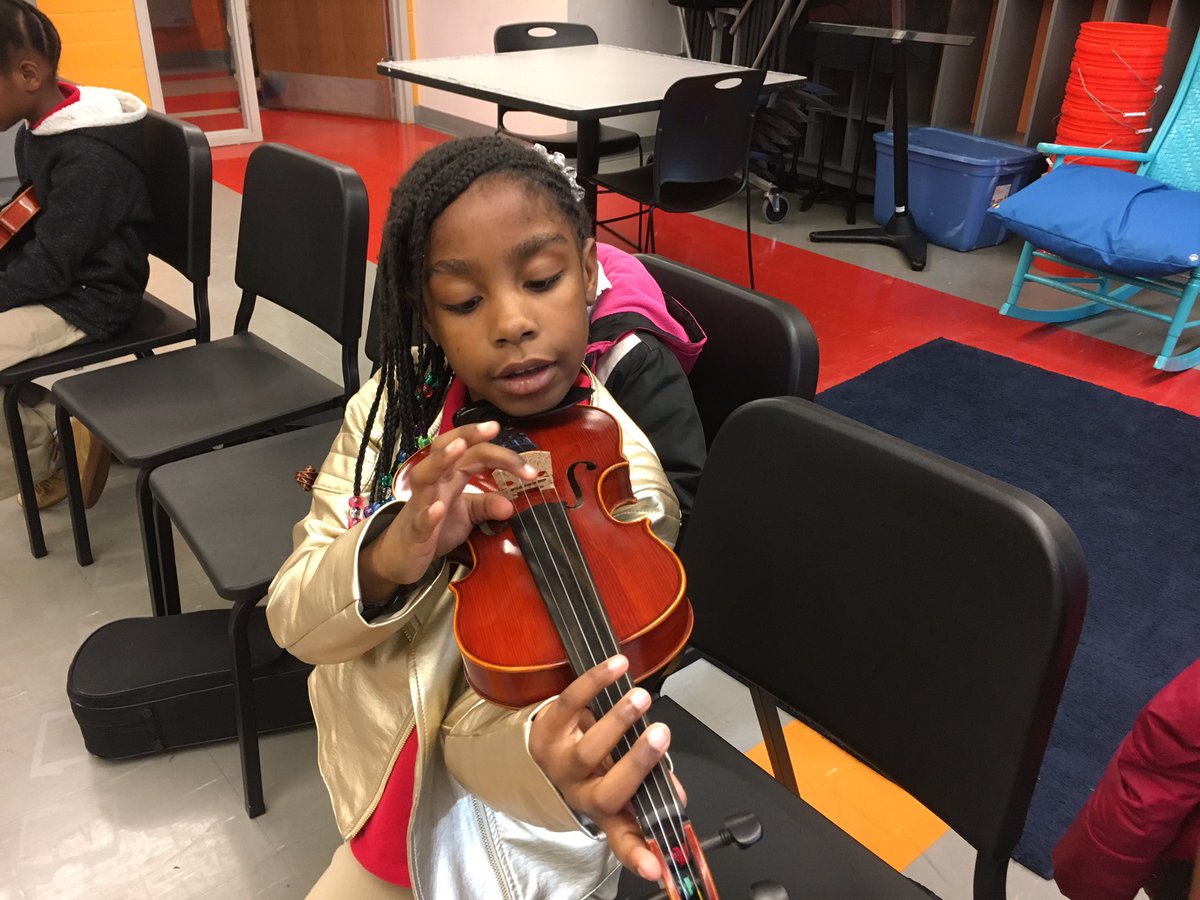 Ms. Bain tweet media