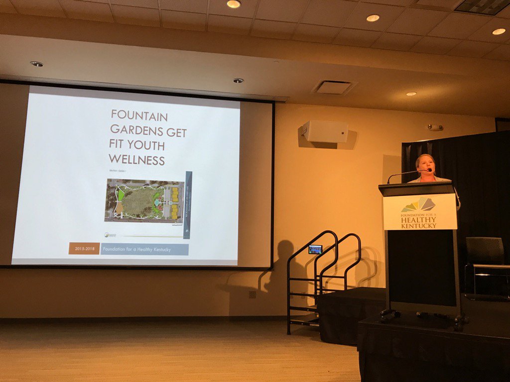 JChubinski's tweet photo. Mayor Harless speaking on creating the healthiest city in KY #dataforum17 #dataforum2017 @Interact4Health @healthyky https://t.co/2IHj6dw388
