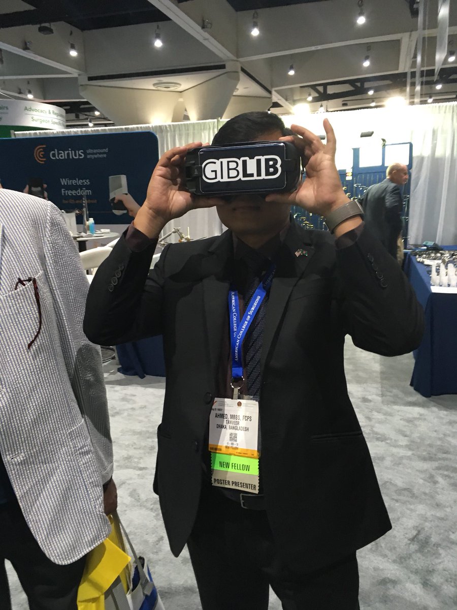 theGIBLIBapp's tweet photo. Surgeons from all around the world experiencing the future of Medical Education! #giblib #surgery #vr #VirtualReality #CC17selfie #ACSCC17 https://t.co/ukt86kqsQ8