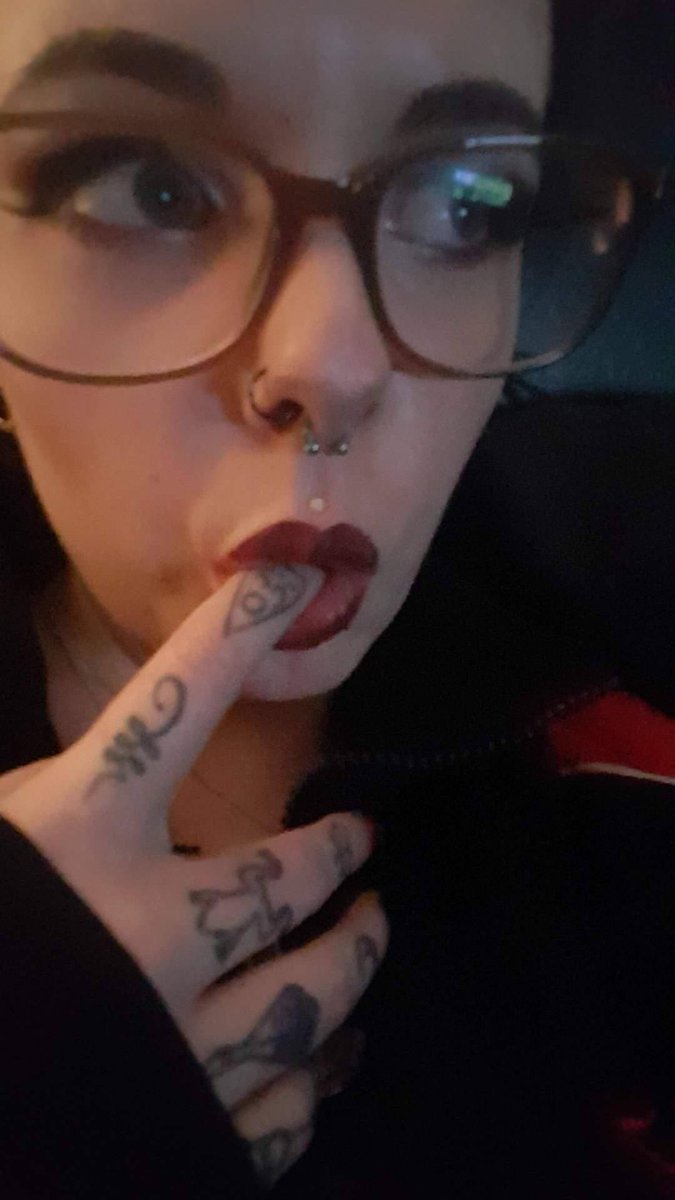 GoddessKate's tweet photo. I bet you wish this was your pindick, but you know you'll never be good enough, your clitty serves no purpose to me. 💦👀 @Piggiewhopays https://t.co/eiYRJr1suu