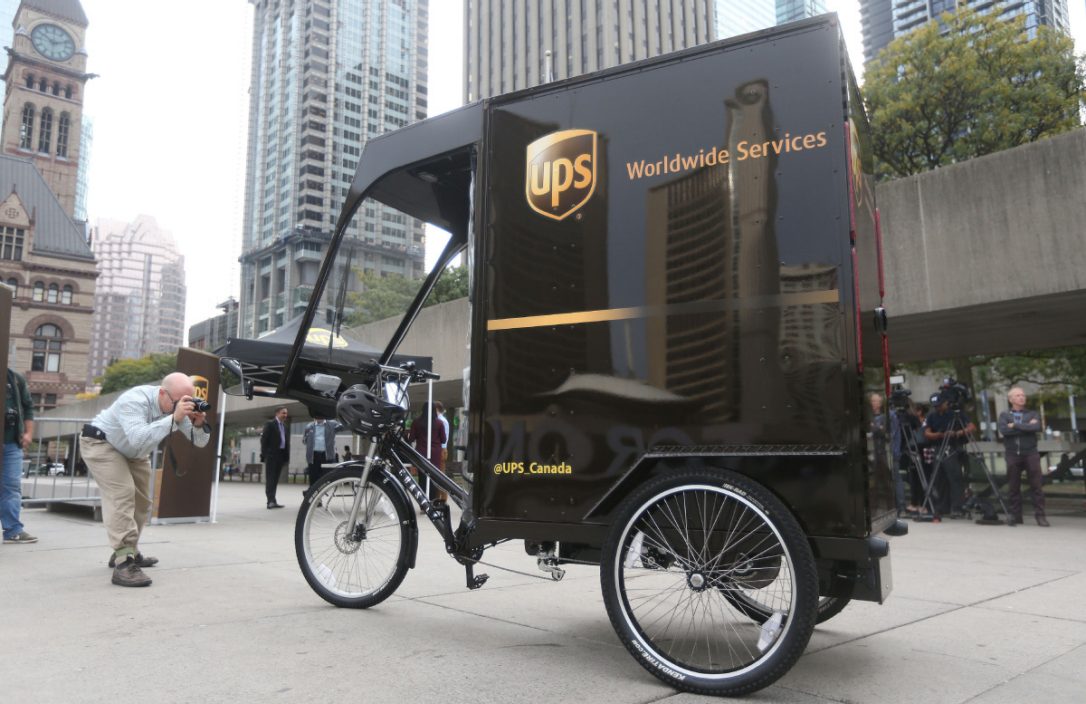 jen_keesmaat's tweet photo. Right sizing delivery vehicles in Toronto. One more step towards a more sustainable city, from @UPS_Canada https://t.co/FSfj49SC50