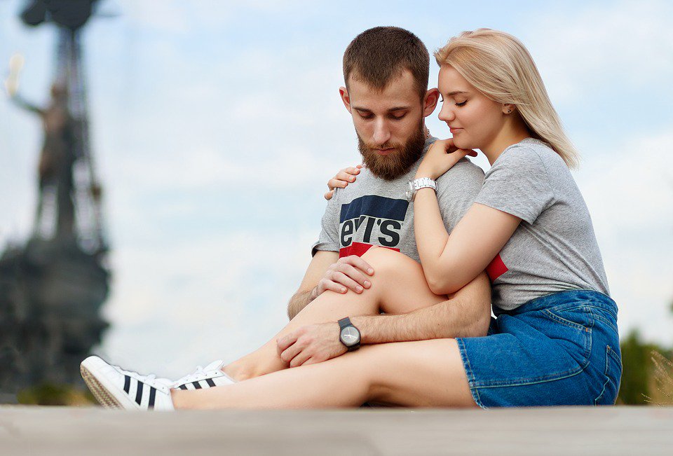 ceremonyphoenix's tweet photo. 2 FOODS FOR MARRIAGE LONGEVITY-THOUGHT: LISTEN SO YOUR PARTNER FEELS SAFE TO SHARE ANYTHING + FIND THE GOOD NO MATTER WHAT! 
#EngagedCouples https://t.co/1oXEPy0U2Y